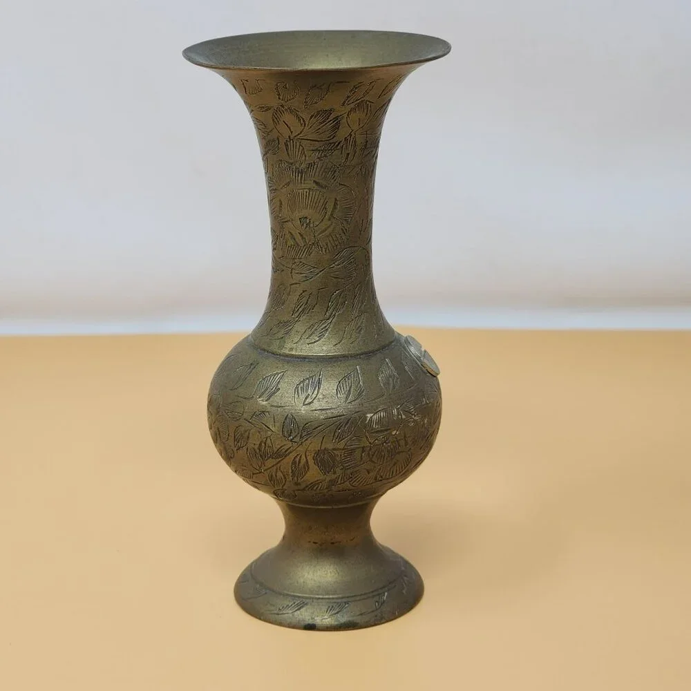 Vintage Collectible Ornate Decor Etched Floral Brass Decorative Vase MCM‎